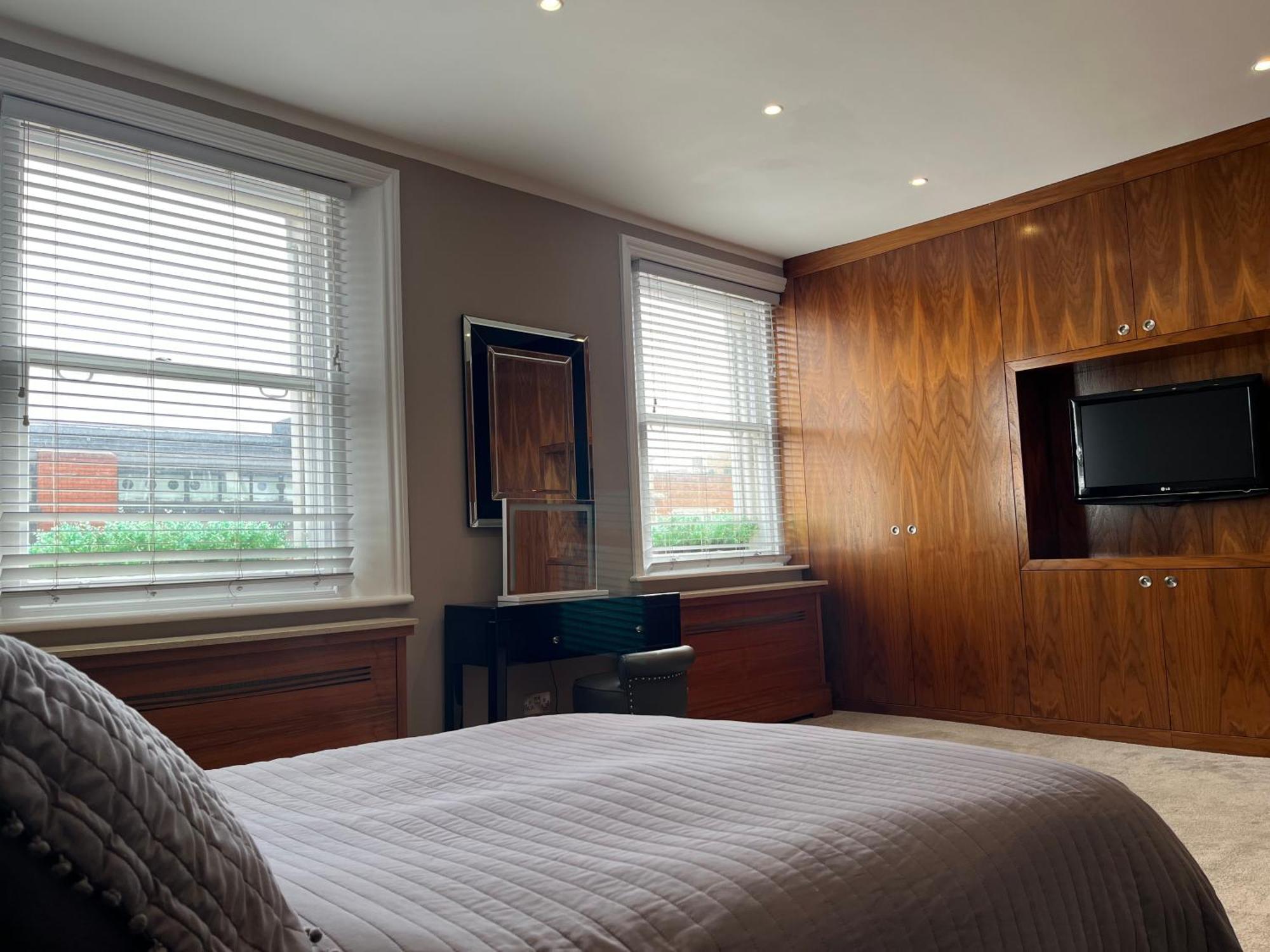 Mansion Queensberry London Exterior photo